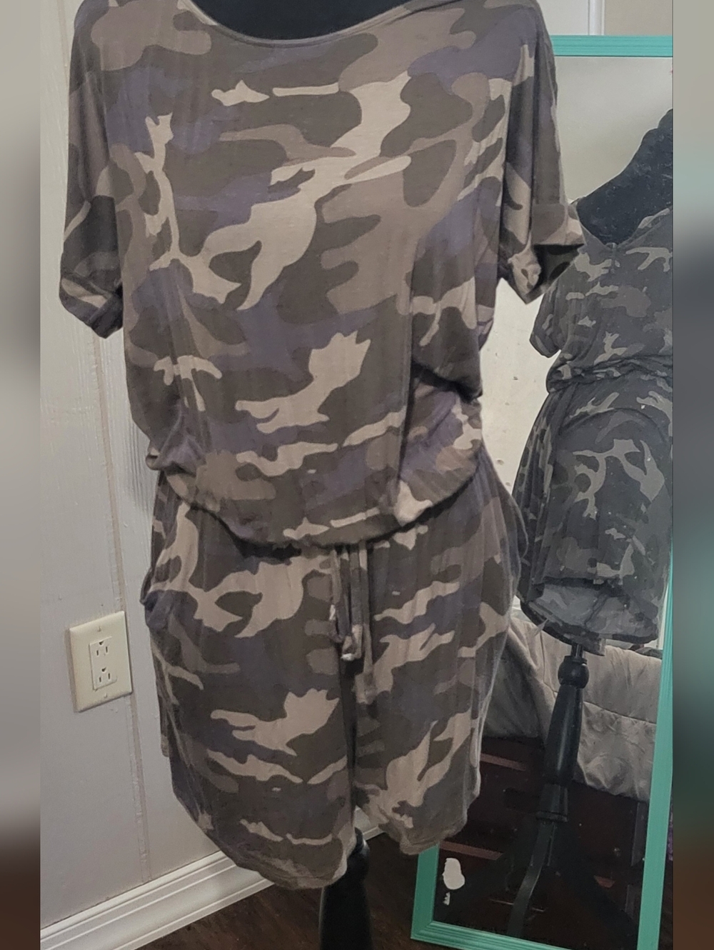 Camo Short Sleeve Drawstring Romper - Olive